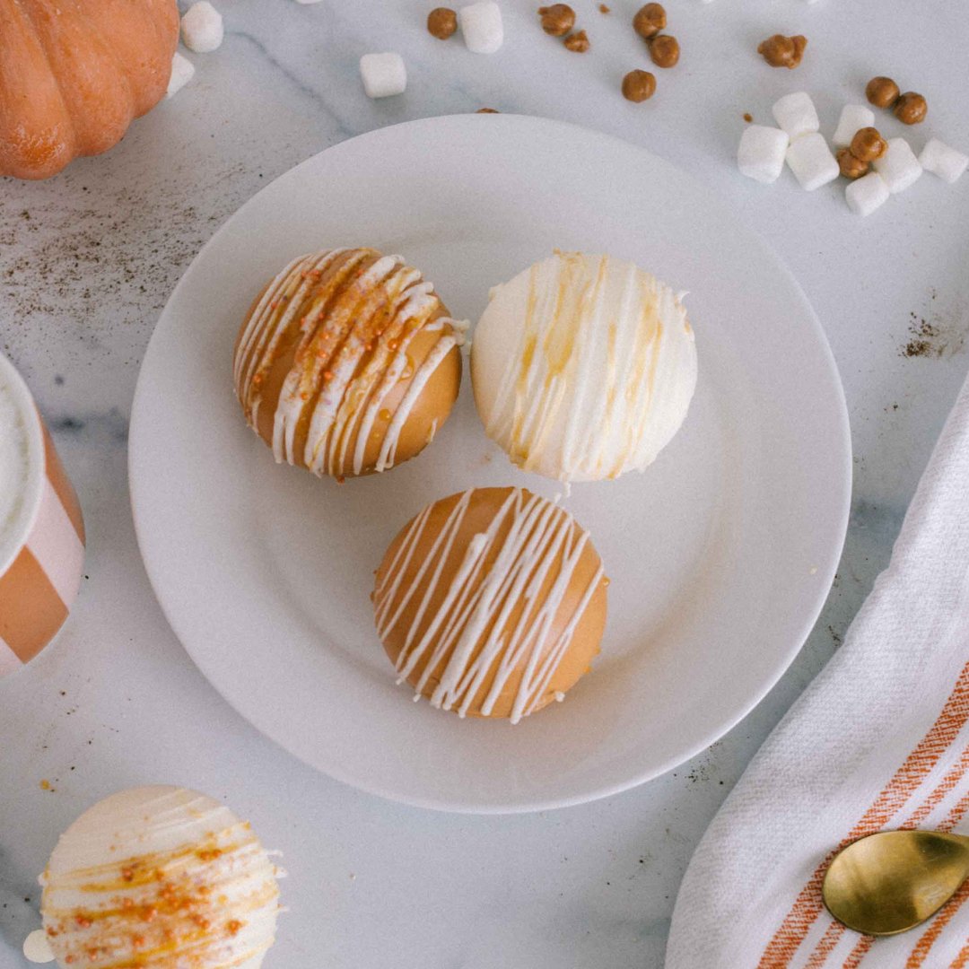 Pumpkin Spice Hot Cocoa Bombs