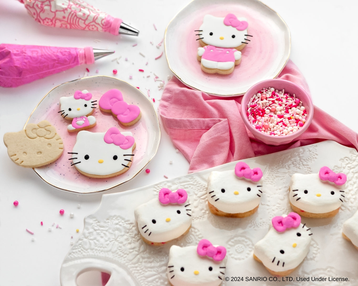 Hello Kitty® Ultimate Baking Party Set