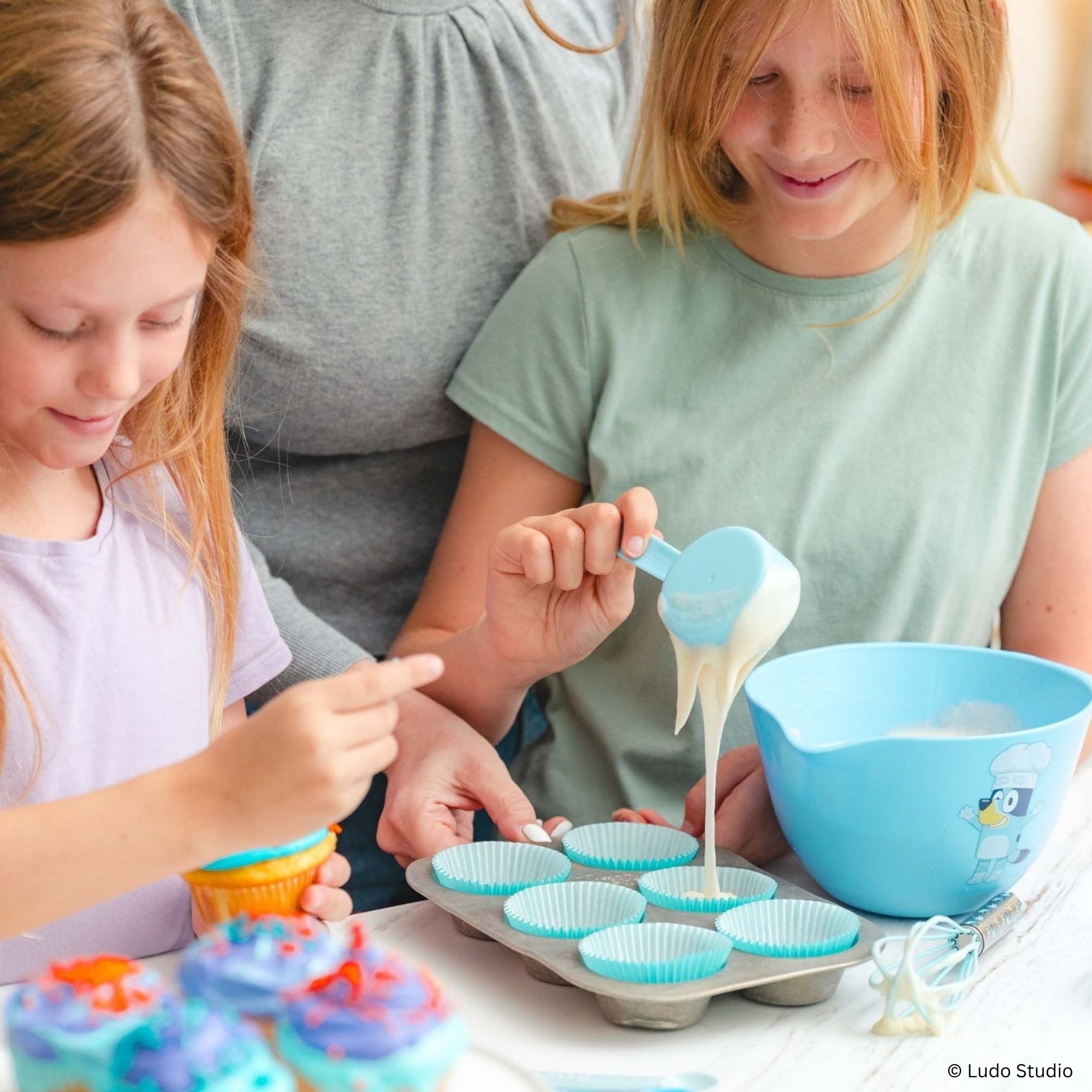 BLUEY My First Kitchen Set - Mixing Bowl, Measuring Tools and