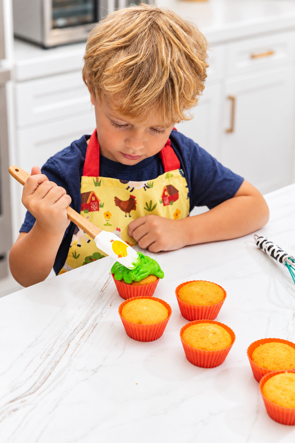 Farm Friends Youth Apron and Oven Mitt Set