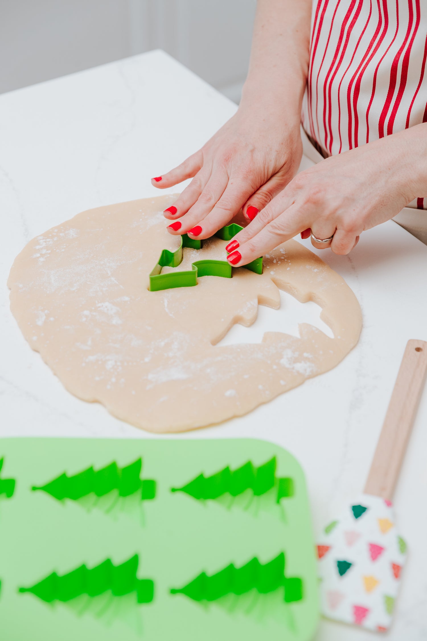 Festive Tree Baking Set