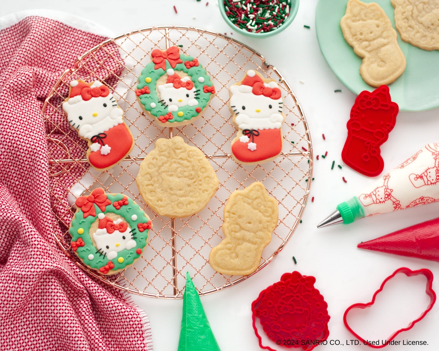 Hello Kitty Holiday Cookie Stamp and Frosting Set