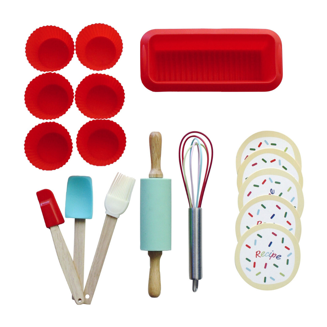 Kids Intro to Baking Accessories and Recipe Set